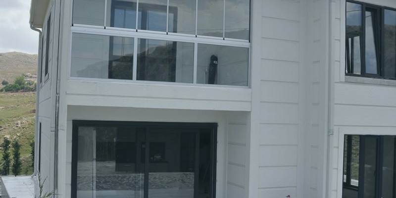 Espacios eficientes y elegantes en proyectos de casas prefabricadas en Alicante
