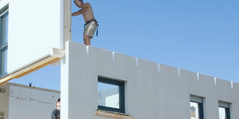 Innovación constructiva aplicada a casas prefabricadas en Alicante